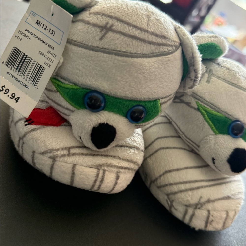 Build-A-Bear White and Green Mummy Bear Slippers